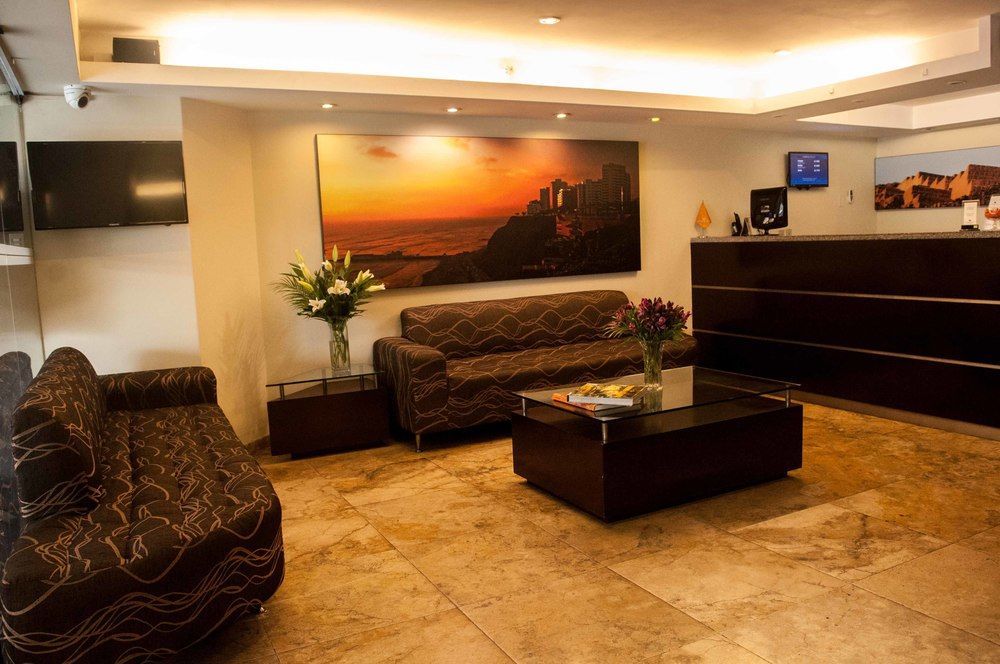 Socialtel Posada Miraflores ليما المظهر الخارجي الصورة